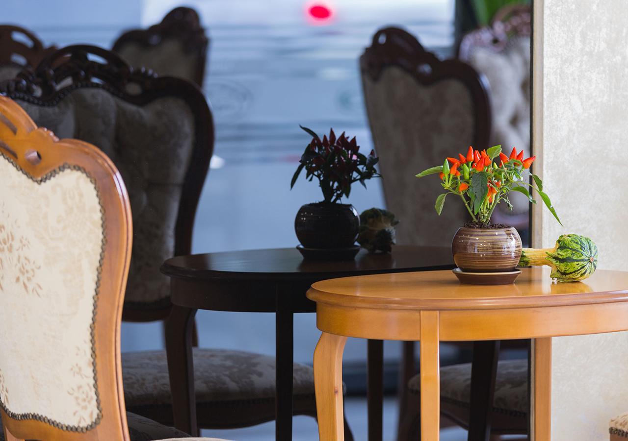 Hotel Capri Пловдив Экстерьер фото