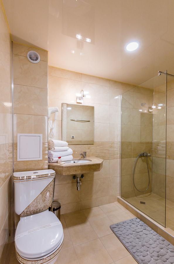 Hotel Capri Пловдив Экстерьер фото