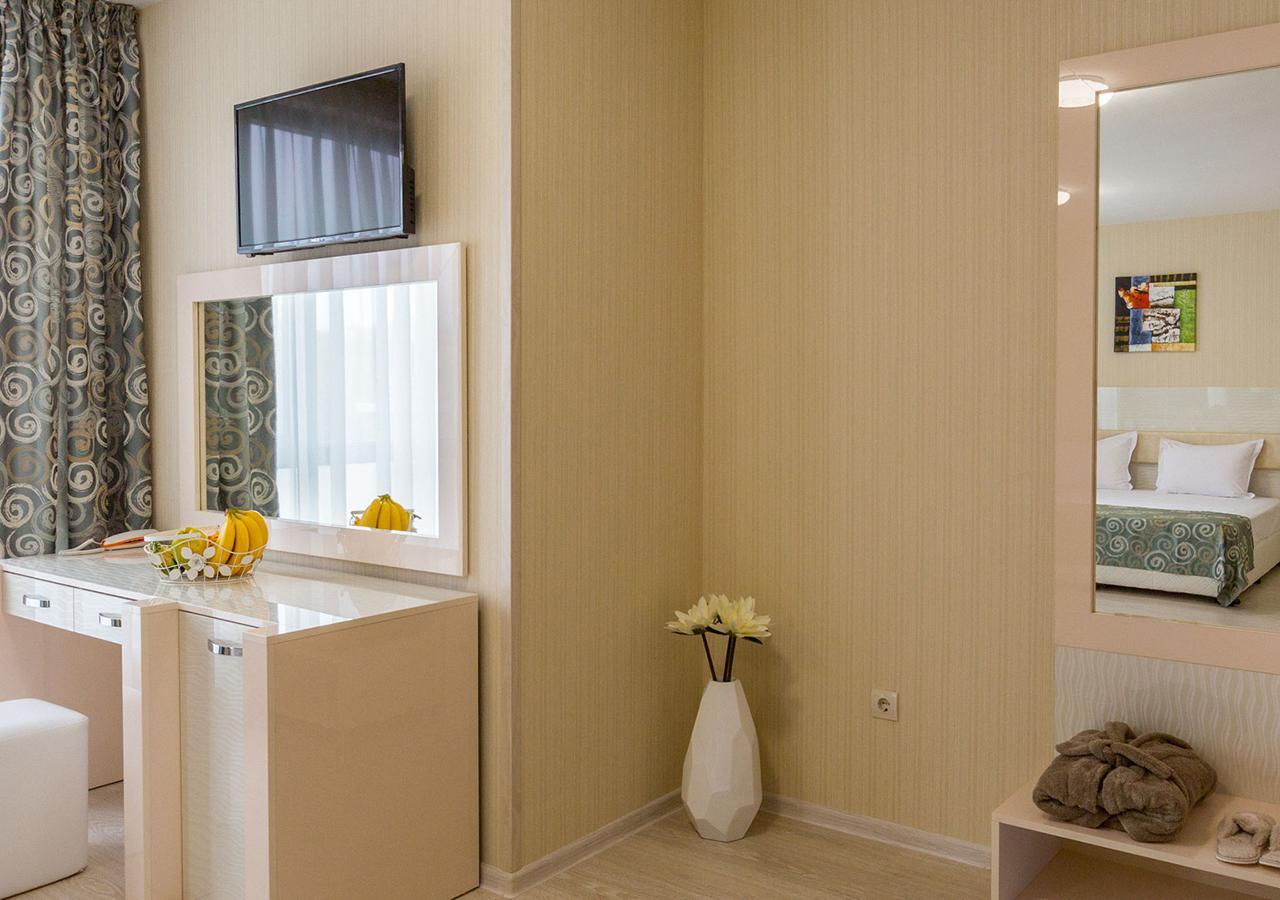 Hotel Capri Пловдив Экстерьер фото