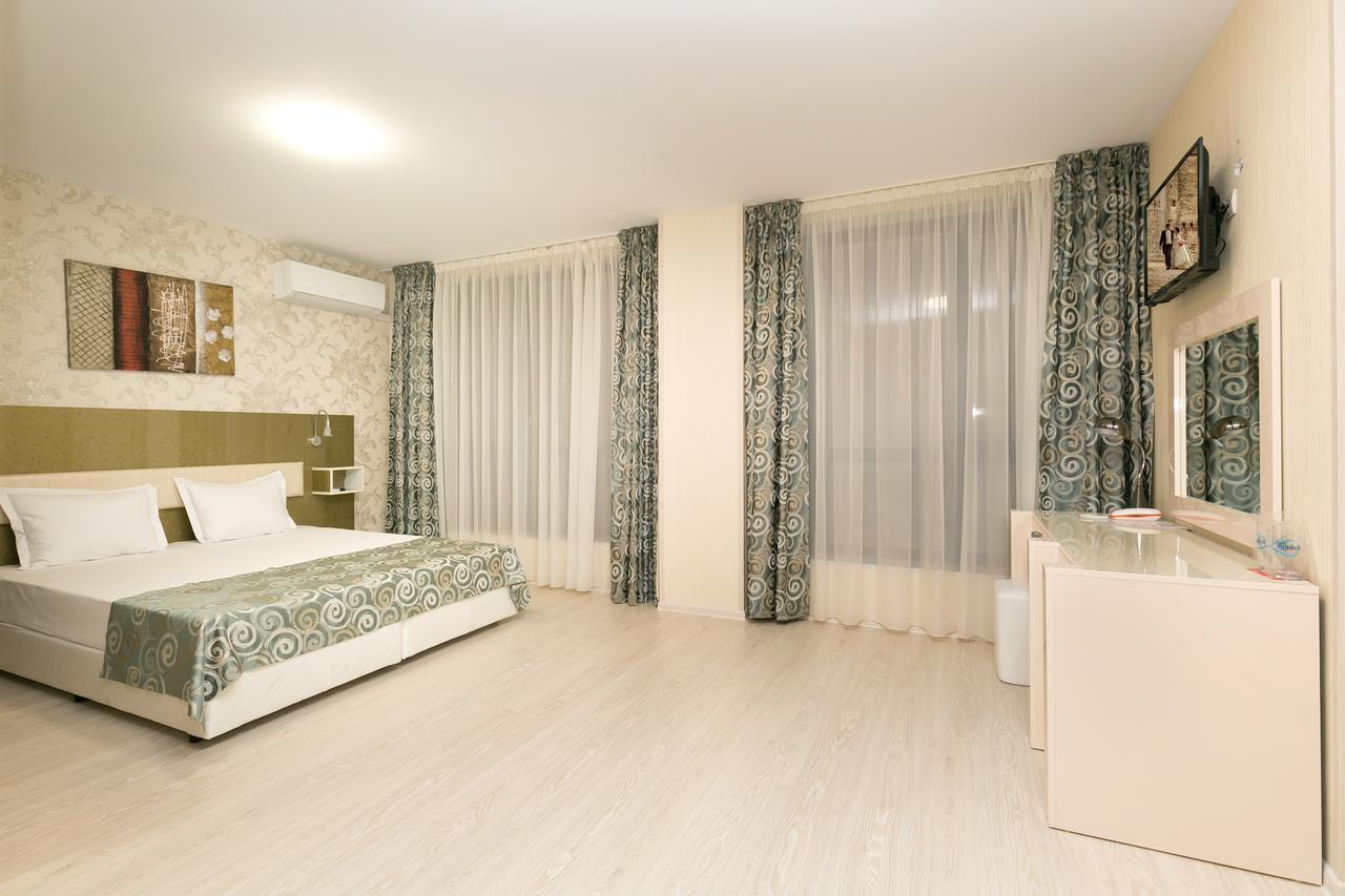 Hotel Capri Пловдив Экстерьер фото