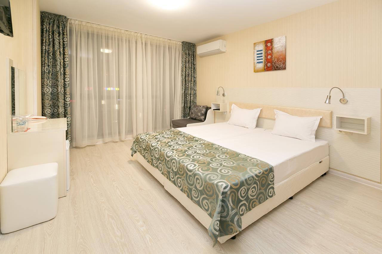 Hotel Capri Пловдив Экстерьер фото
